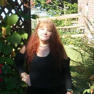 Meet your Posher, Paulette